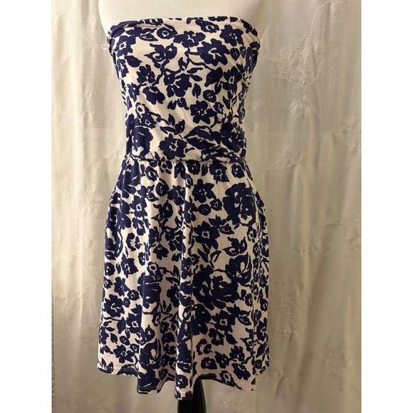 GAP Dresses & Skirts - Gap Navy Blue White Floral Strapless Smocked Mini Dress Pockets Medium